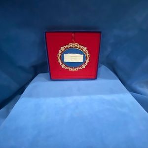 The White House 200th Anniversary Christmas Ornament.